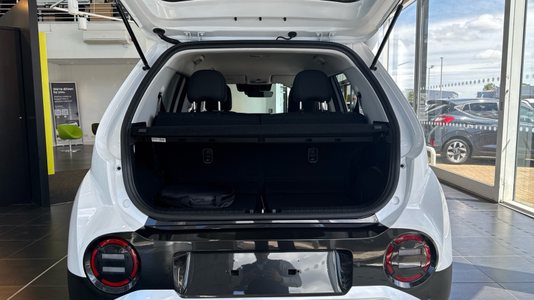 Hyundai INSTER 85kW 02 49kWh 5dr Auto Electric Hatchback
